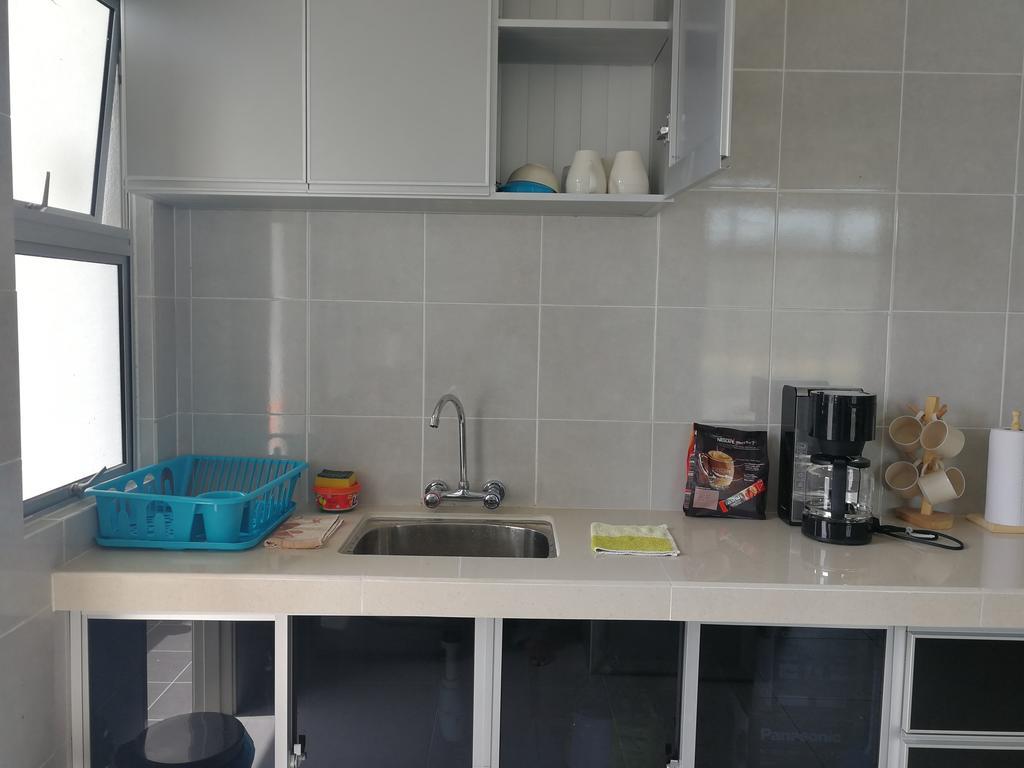 A5 Barrington Square 1 *